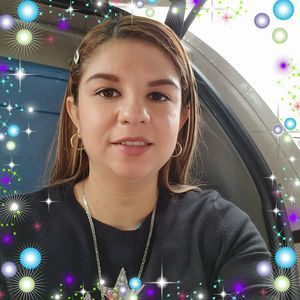 Meet your Posher, Gloria